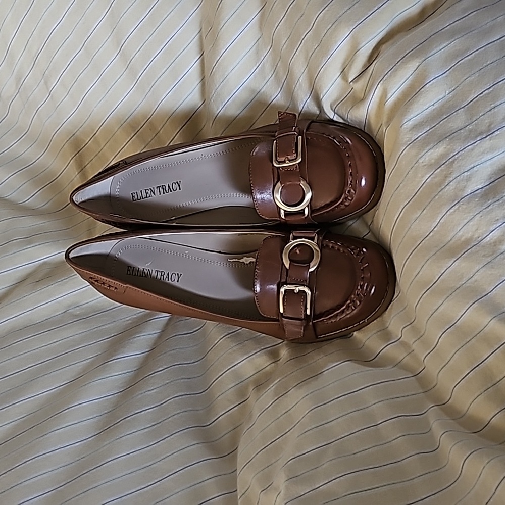 Ellen Tracy Brown Chunky Heels Woman's Size 8